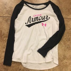 Large UNDER ARMOUR long sleeve t-shirt